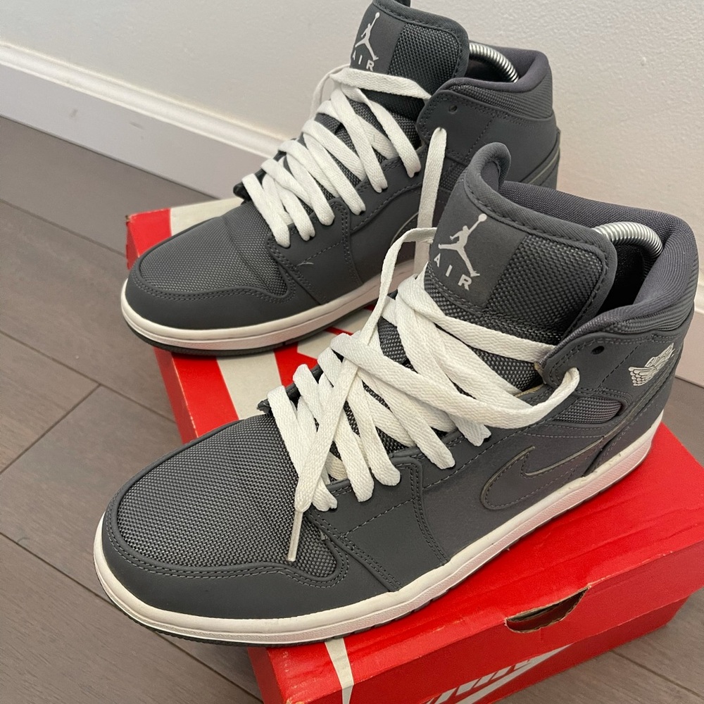 Air jodan 1 sneakers